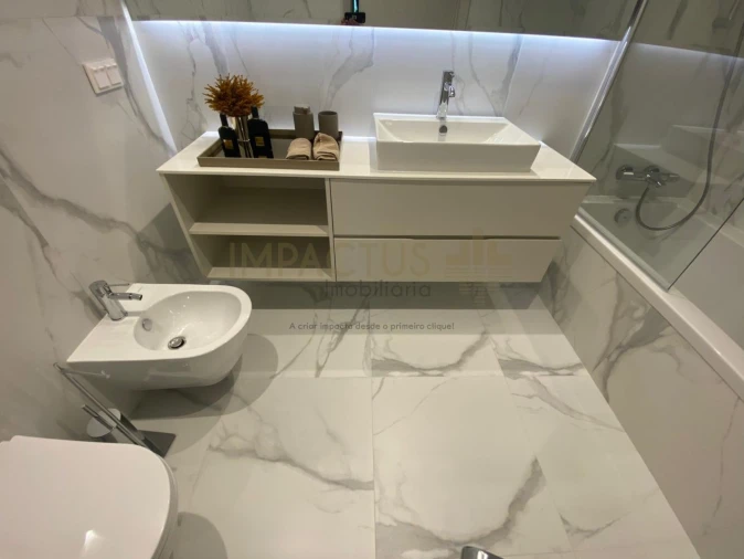 Apartamento T3 para Venda em Santa Marinha e São Pedro da Afurada Foto 27