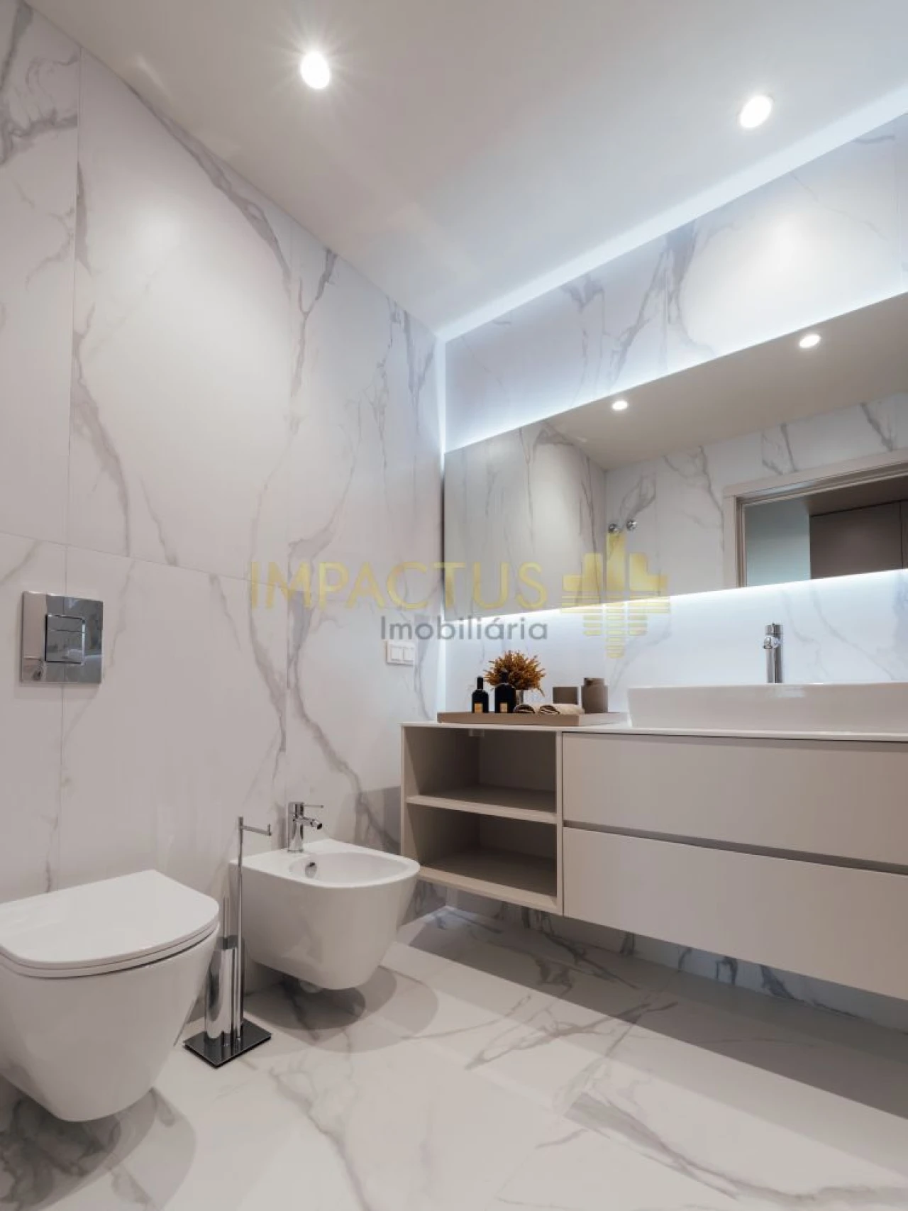 Apartamento T3 para Venda em Santa Marinha e São Pedro da Afurada Foto 26