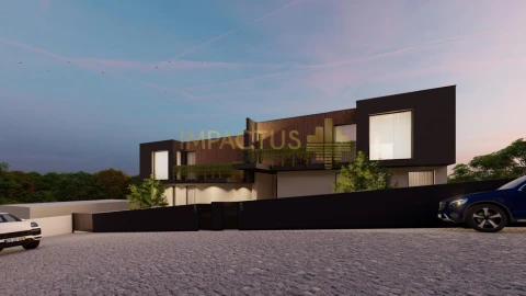 Terreno para Venda em Castêlo da Maia