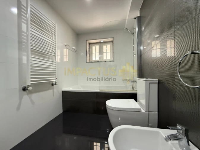 Moradia T6 para Venda em Macieira de Rates Foto 45