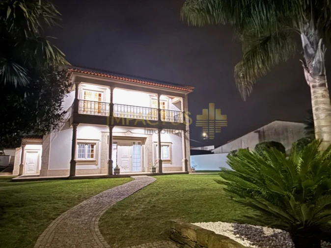 Moradia T6 para Venda em Macieira de Rates Foto 11