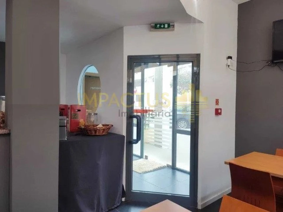 Loja para Trespasse em Matosinhos e Leça da Palmeira Foto 13