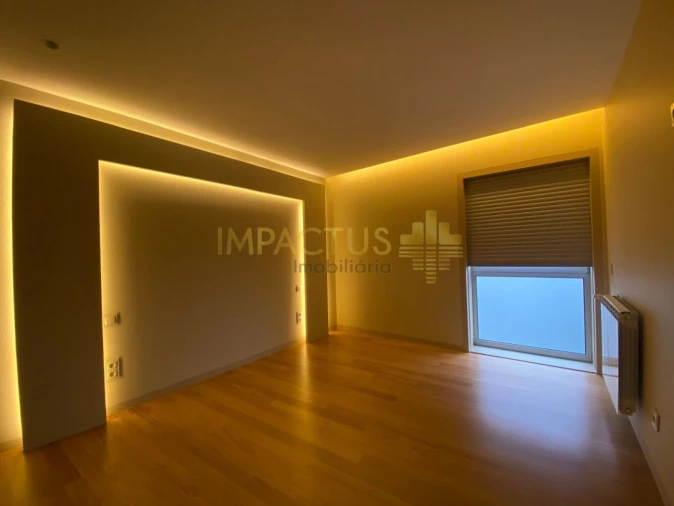 Apartamento T4 para Venda em Vila do Conde Foto 18