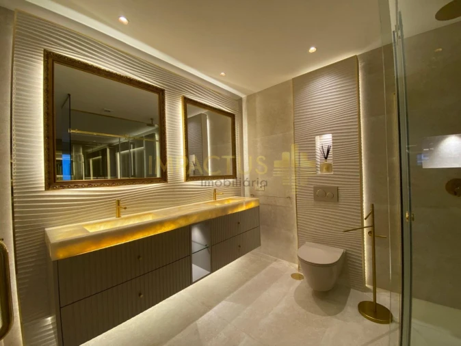 Apartamento T4 para Venda em Vila do Conde Foto 13