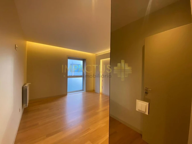 Apartamento T4 para Venda em Vila do Conde Foto 14