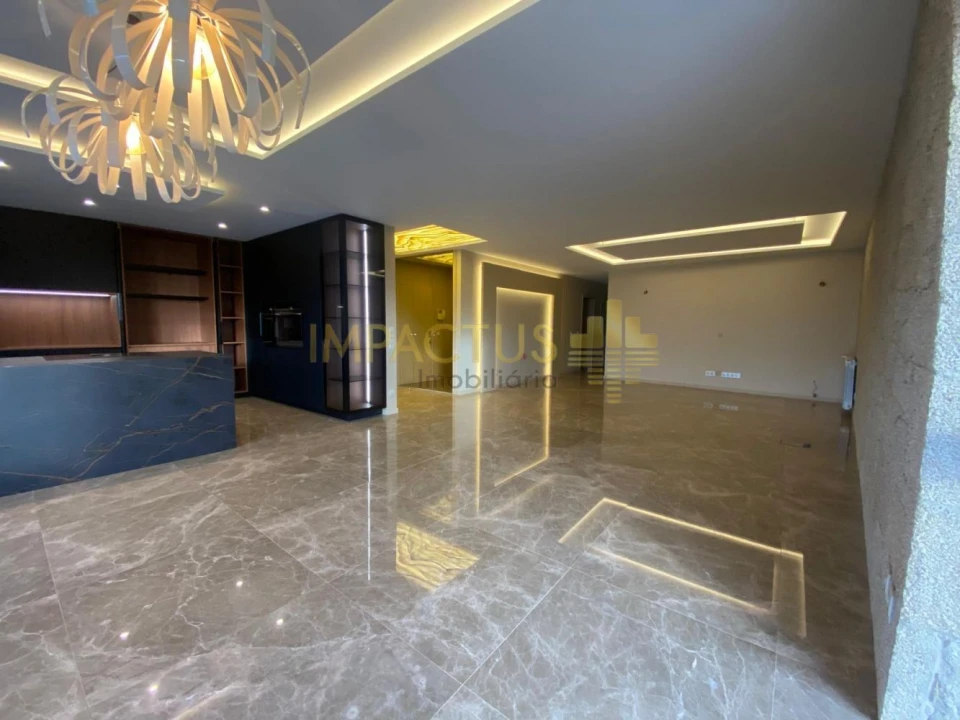 Apartamento T4 para Venda em Vila do Conde Foto 2