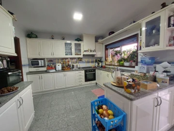 Moradia T4 para Venda em Cidade da Maia