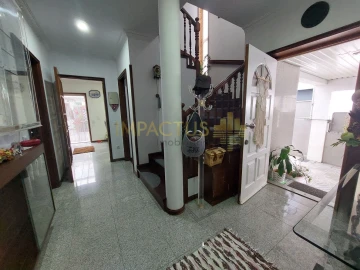 Moradia T4 para Venda em Cidade da Maia