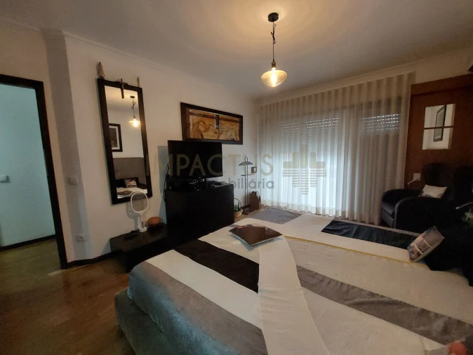 Moradia T4 para Venda em Cidade da Maia Foto 18