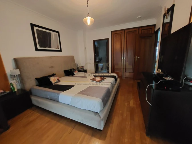Moradia T4 para Venda em Cidade da Maia Foto 19