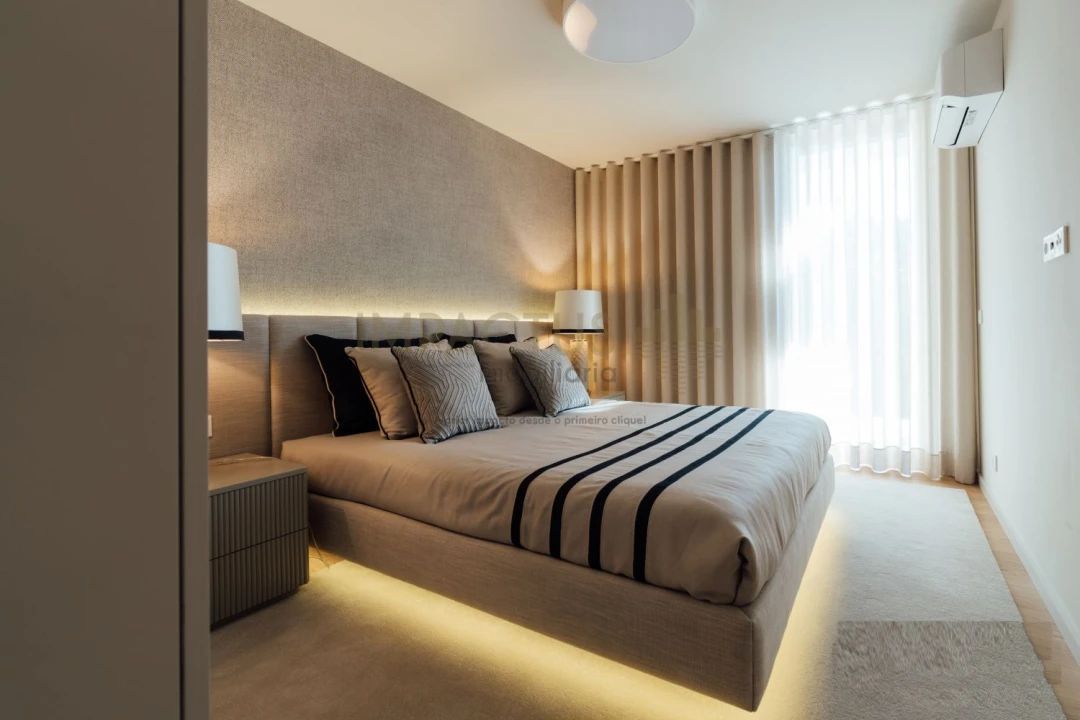 Apartamento T4 para Venda em Santa Marinha e São Pedro da Afurada Foto 20