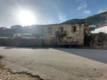 Terreno para Venda em Paradela e Granjinha