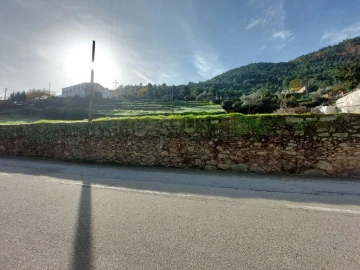Terreno para Venda em Paradela e Granjinha