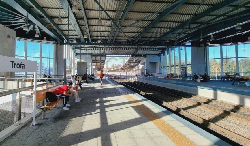 Loja para Arrendamento em Bougado (São Martinho e Santiago) Foto 10