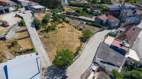 Terreno para Venda em Guilhabreu
