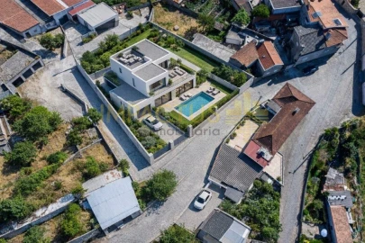 Terreno para Venda em Guilhabreu