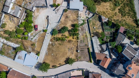 Terreno para Venda em Guilhabreu