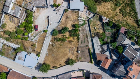 Terreno para Venda em Guilhabreu