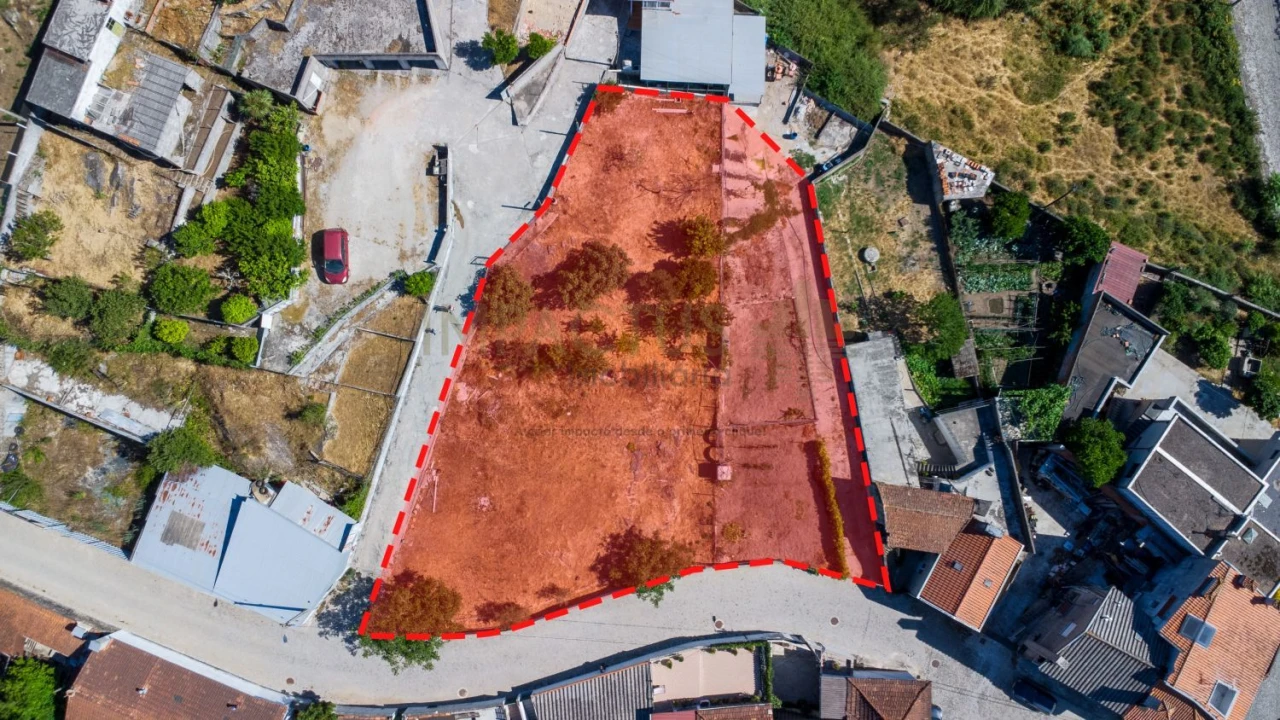 Terreno para Venda em Guilhabreu Foto 5