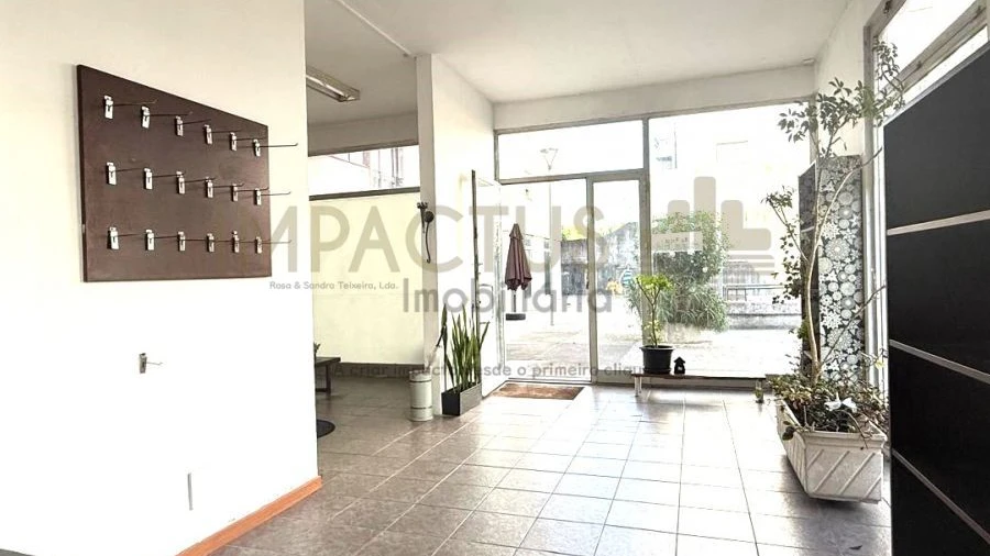 Loja para Venda em Ramalde