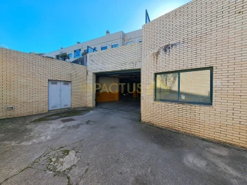 Loja para Venda em Madalena