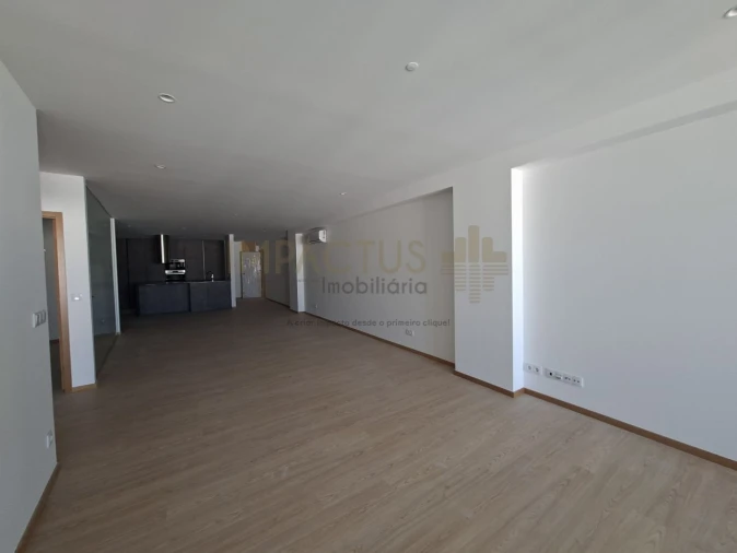 Apartamento T2 para Venda em Matosinhos e Leça da Palmeira Foto 2
