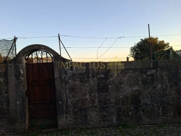 Terreno para Venda em Moreira