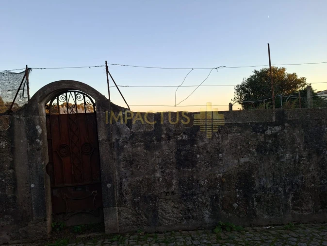 Terreno para Venda em Moreira Foto 8