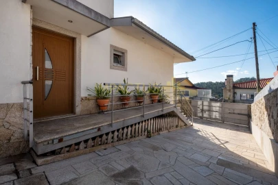 Moradia T3 para Venda em Covelas