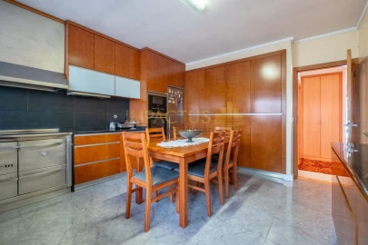 Moradia T3 para Venda em Covelas