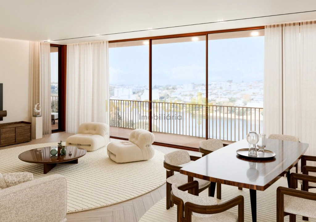 Apartamento T3 para Venda em Oliveira do Douro Foto 1