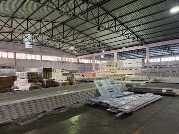 Loja para Arrendamento em Bougado (São Martinho e Santiago)