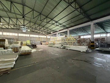 Loja para Arrendamento em Bougado (São Martinho e Santiago)