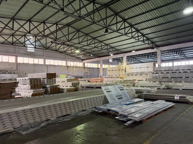 Loja para Arrendamento em Bougado (São Martinho e Santiago) Foto 5