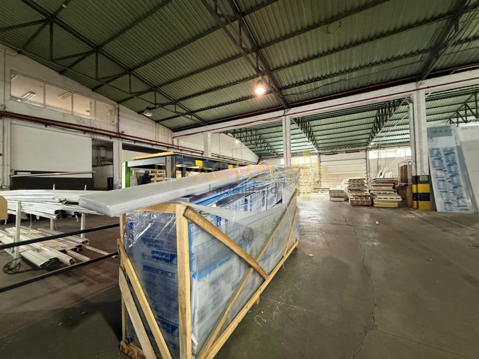 Loja para Arrendamento em Bougado (São Martinho e Santiago) Foto 7