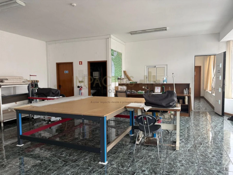 Loja para Arrendamento em Bougado (São Martinho e Santiago) Foto 14