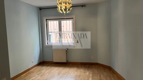 Apartamento T2 para Venda em Misericórdia