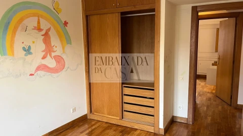 Apartamento T2 para Venda em Misericórdia