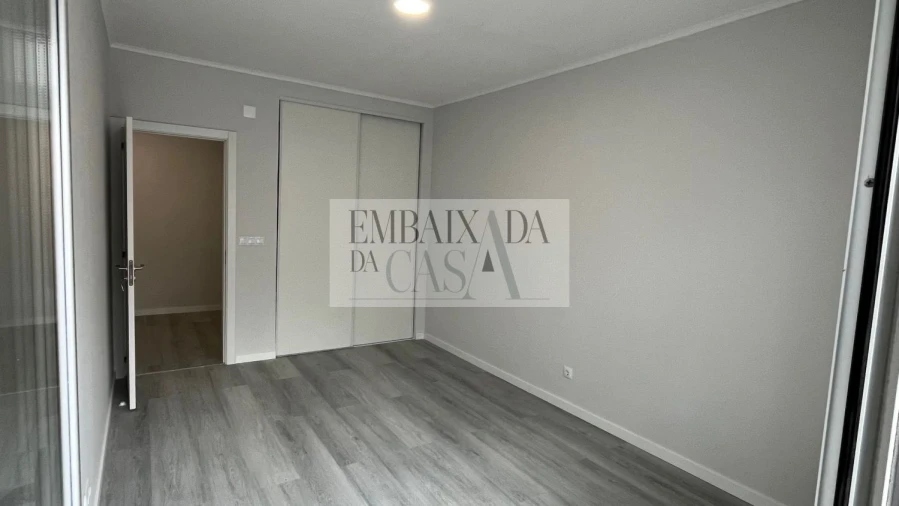 Apartamento T2 para Venda em Oeiras e São Julião da Barra, Paço de Arcos e Caxias Foto 16