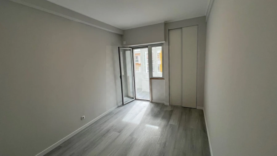 Apartamento T2 para Venda em Oeiras e São Julião da Barra, Paço de Arcos e Caxias Foto 13