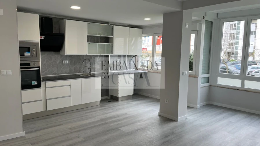 Apartamento T2 para Venda em Oeiras e São Julião da Barra, Paço de Arcos e Caxias Foto 5