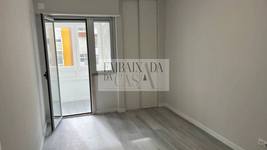 Apartamento T2 para Venda em Oeiras e São Julião da Barra, Paço de Arcos e Caxias Foto 11