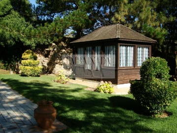 Moradia T8 para Venda em Roliça