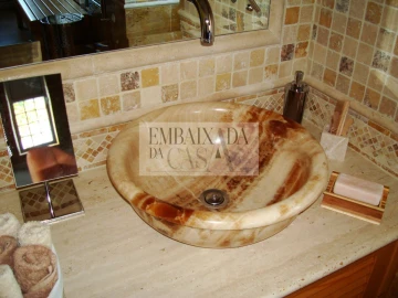 Moradia T8 para Venda em Roliça