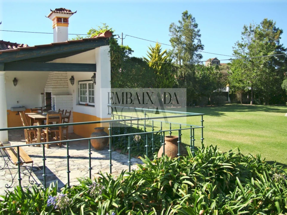 Moradia T8 para Venda em Roliça Foto 10