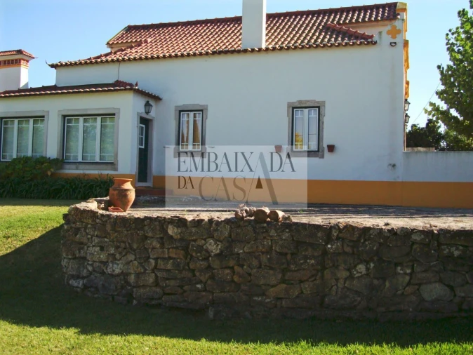 Moradia T8 para Venda em Roliça Foto 12