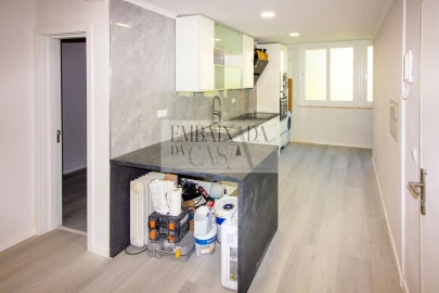 Apartamento T2 para Venda em Benfica