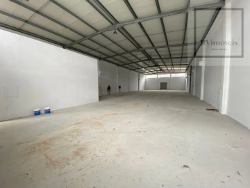 Loja para Venda em Alvarães