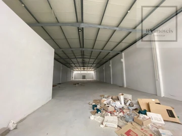 Loja para Venda em Alvarães