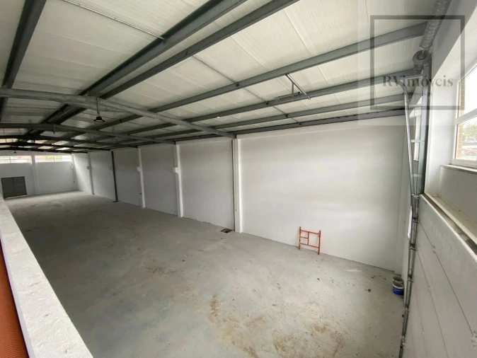 Loja para Venda em Alvarães Foto 5